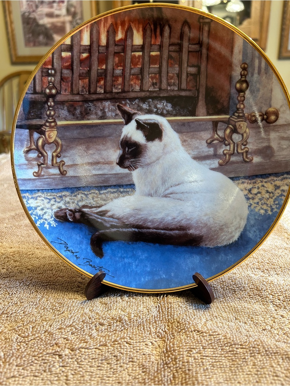Franklin Mint Siamese Cat Plate Collector Series.  Slumbering Siamese